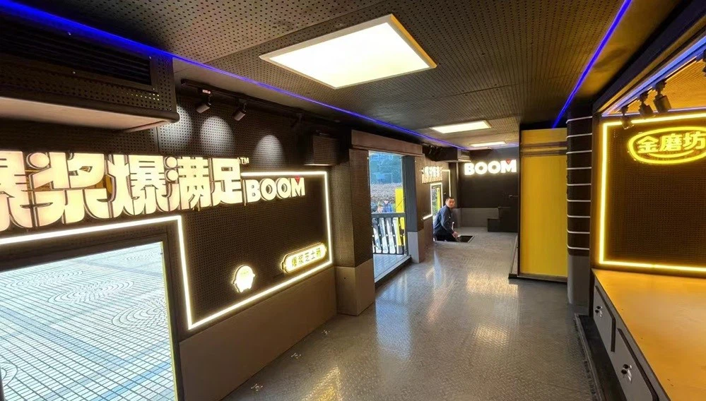 3 Customized RV 3 Customized RV